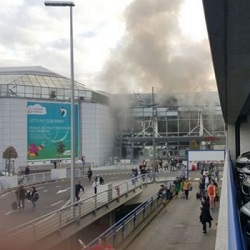Взрывы в аэропорту Брюсселя: что известно на этот час